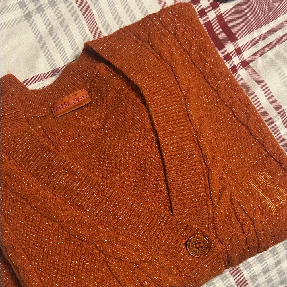 Taylor Swift - The Life of a Showgirl Cardigan - medium/large